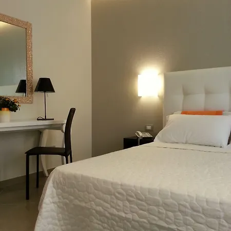 ゲストハウス Gemini 4*